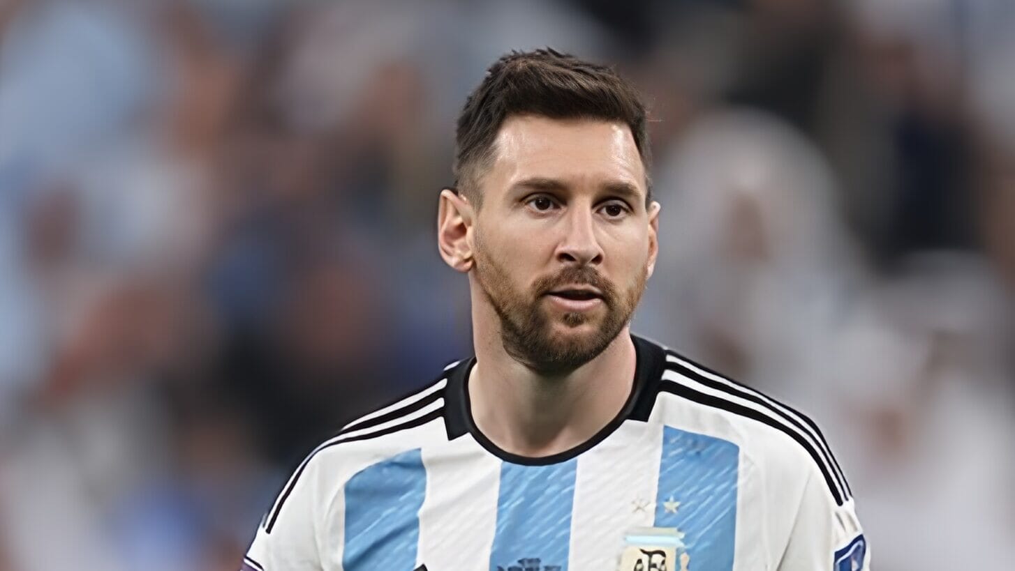 Image of Lionel Messi playing for Inter Miami, one of the highest paid footballers, earning £2.5m per week.