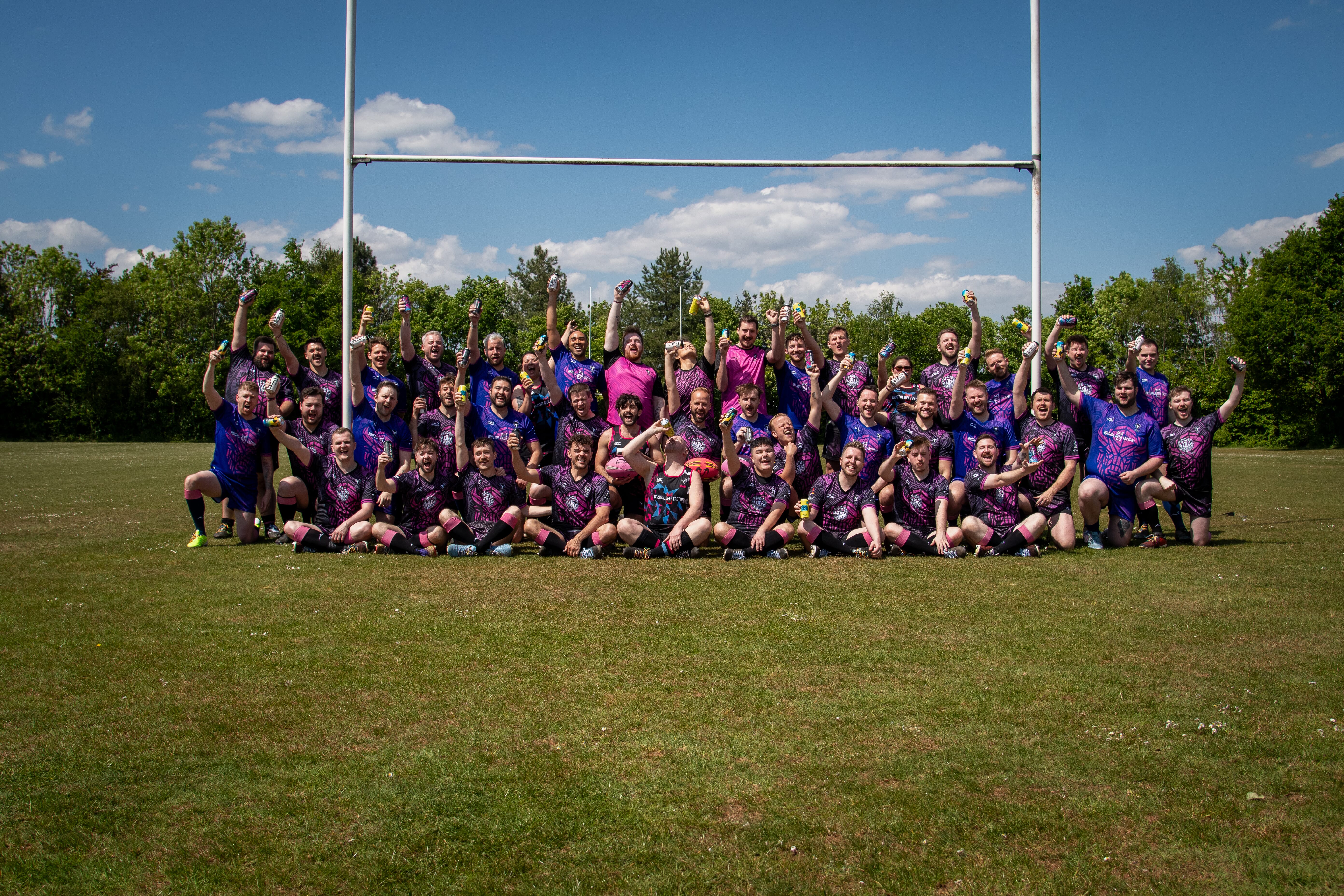 Bristol Bisons RFC squad photo showing the power of fundraising for grassroots sport.